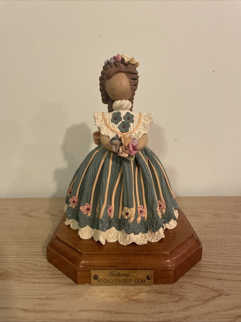 VTG Gifina Dominican Republic Faceless Doll Figurine 6” on Wood Base READ
